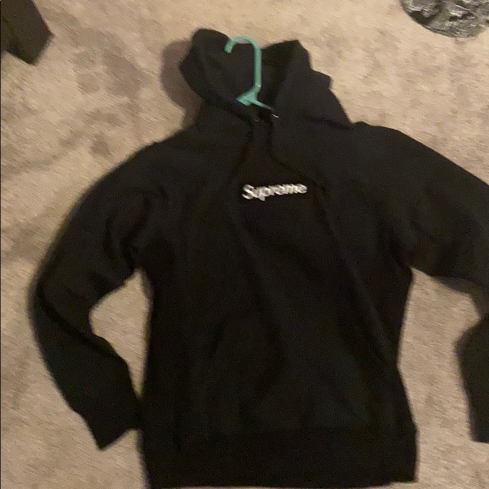 Black hoodie supreme brand new